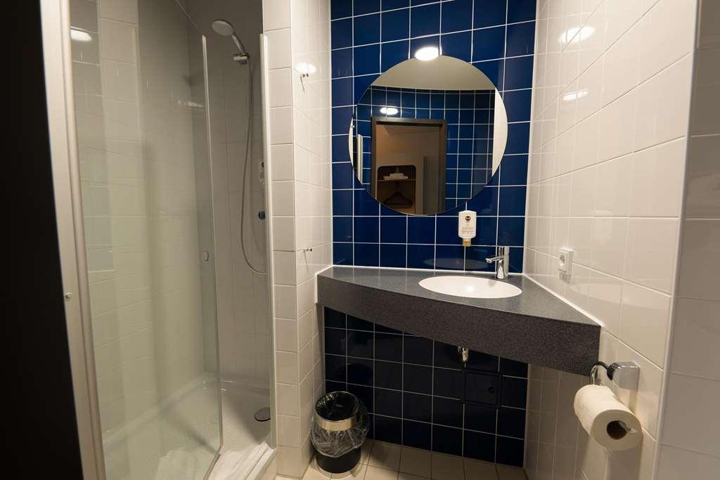 B&B Hotel Bremen-Ueberseestadt Стая снимка