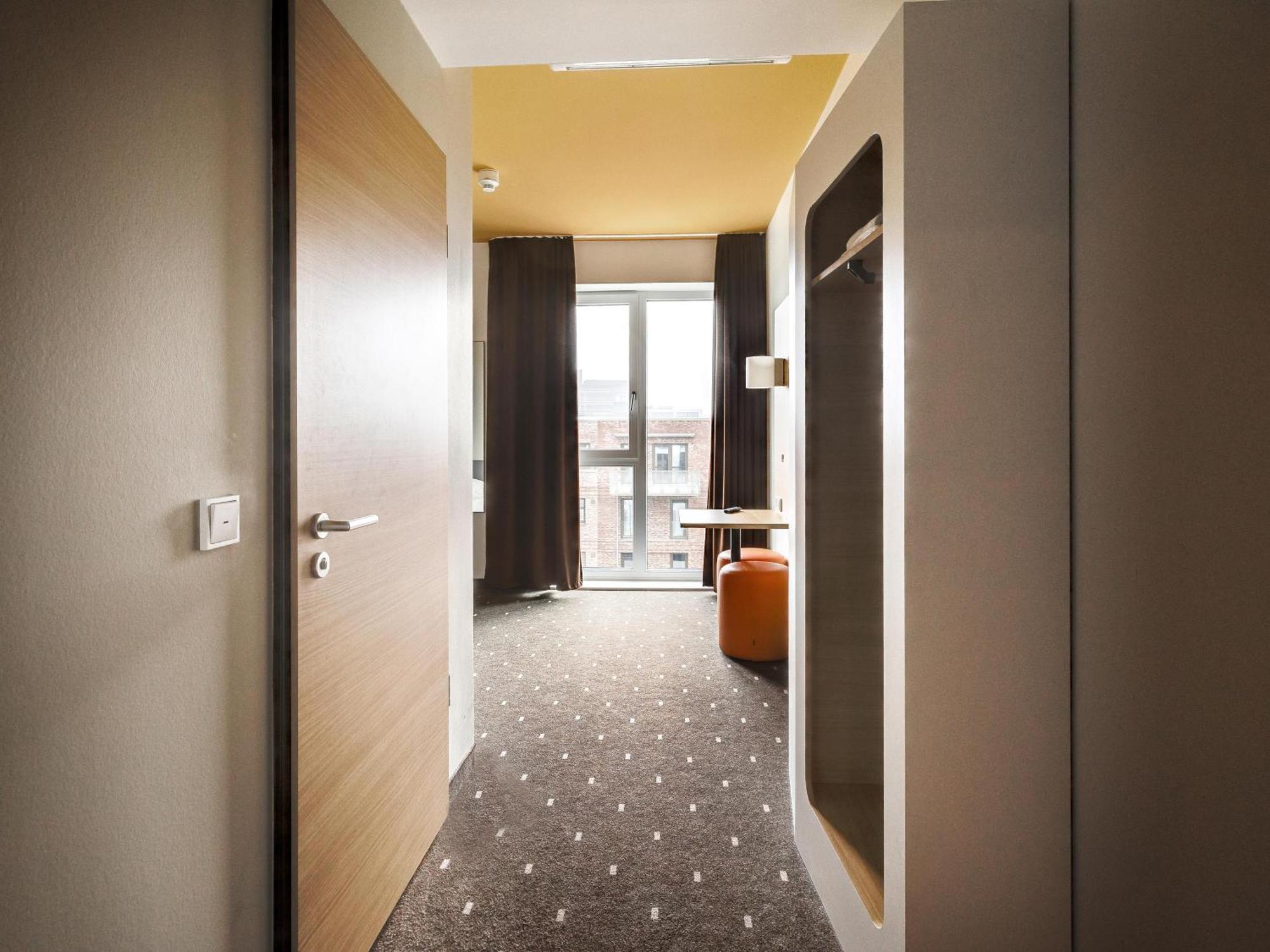 B&B Hotel Bremen-Ueberseestadt Екстериор снимка